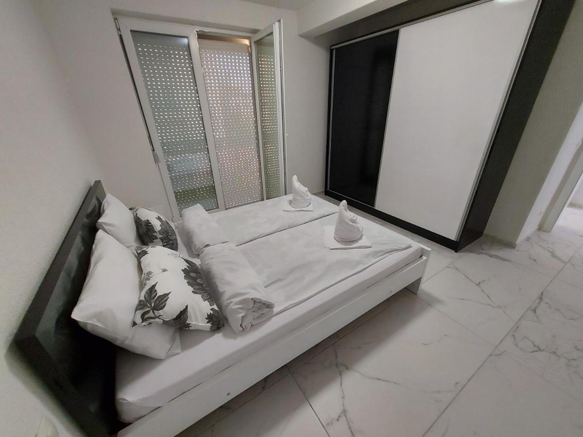 Xxl Apartments City Centar Bitola Exterior photo